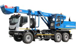 Екскаватор-планувальник Святовіт EW-25-M1 на шасі IVECO-AMT Eurocargo ML2