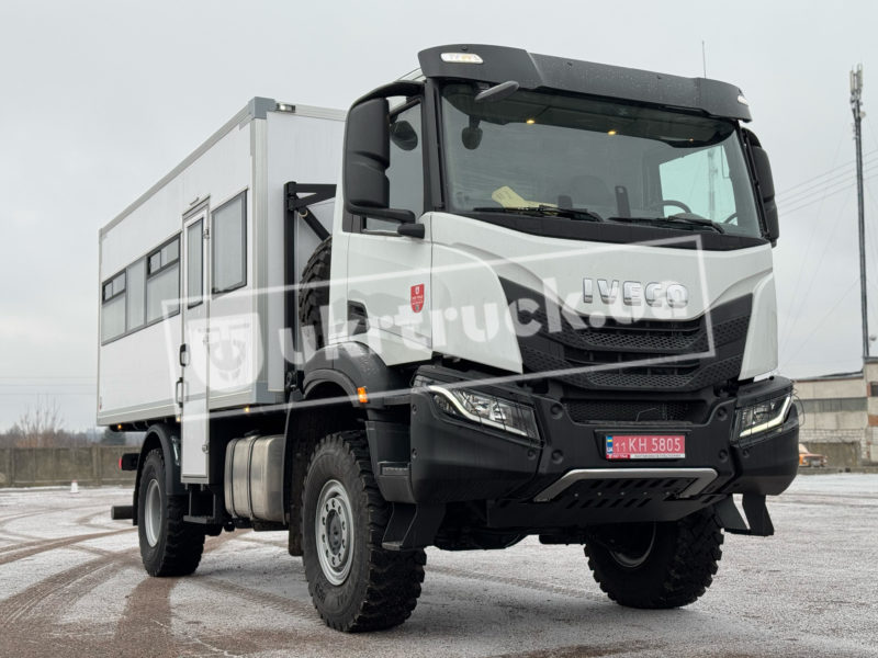 Вахтовий автомобіль IVECO